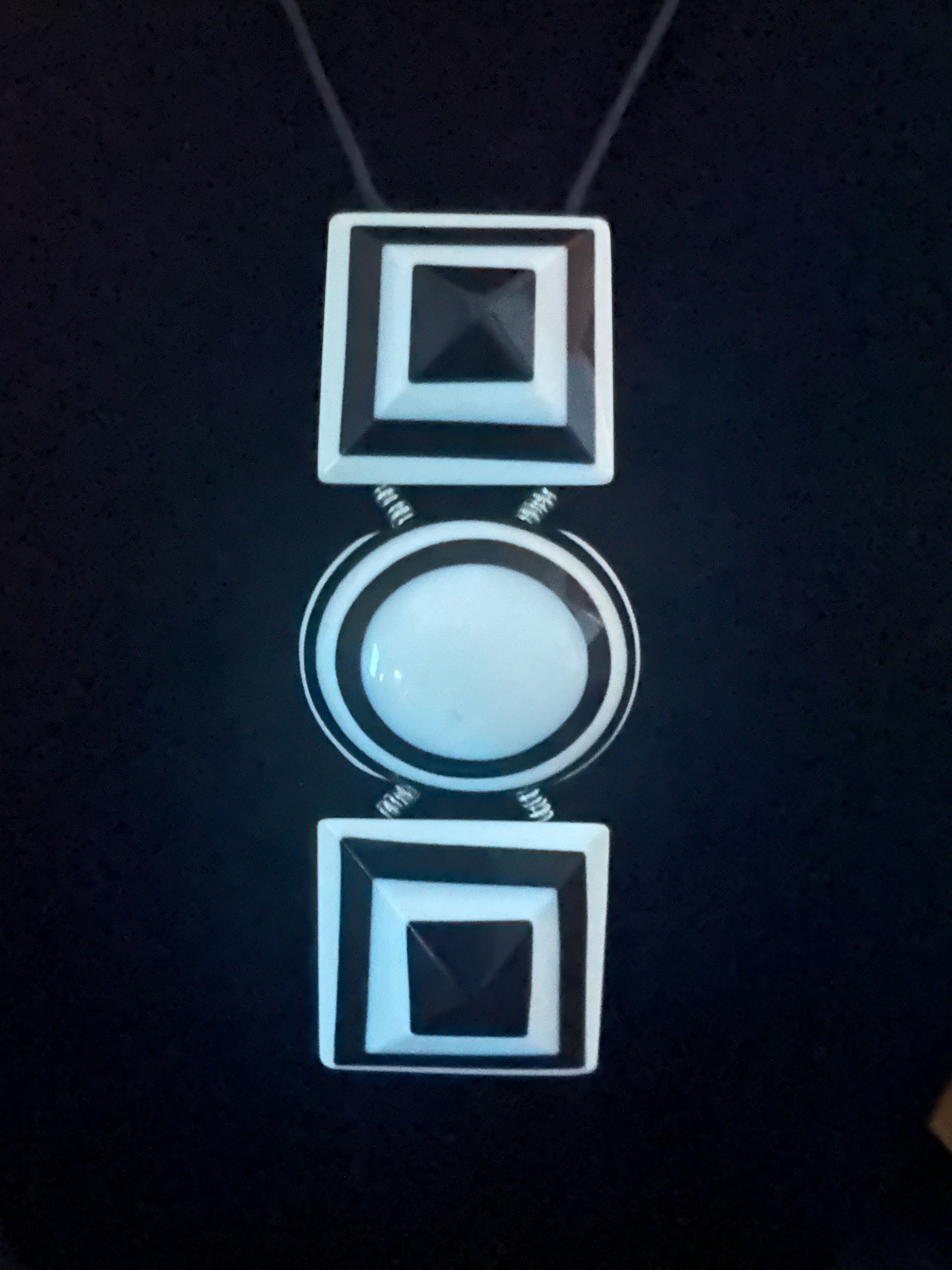 Black Square, White Circle, Black Square