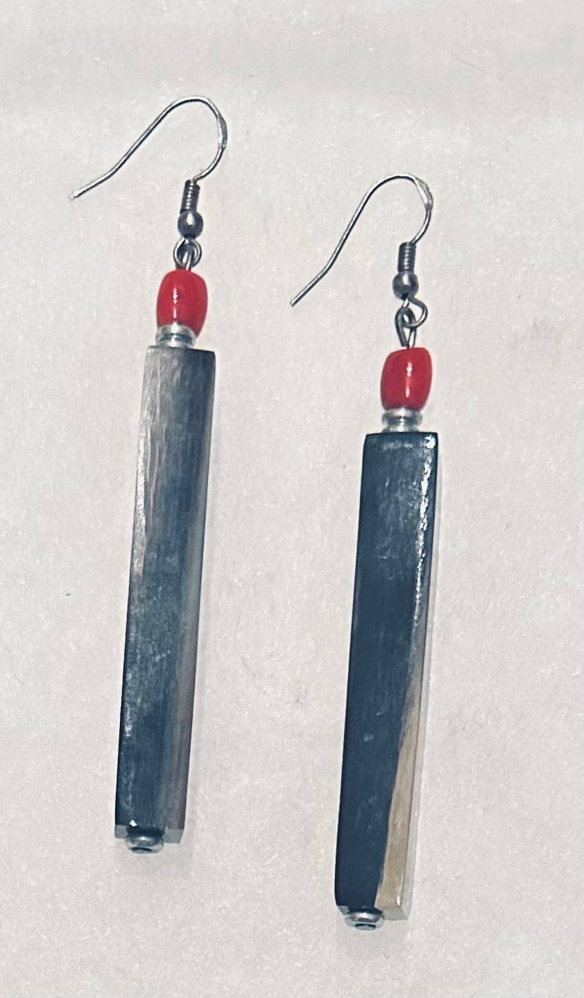 Horn Dangles